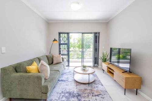Trawal Apartment | Cozy Apartment in Brackenfell, Cape Town, ZA