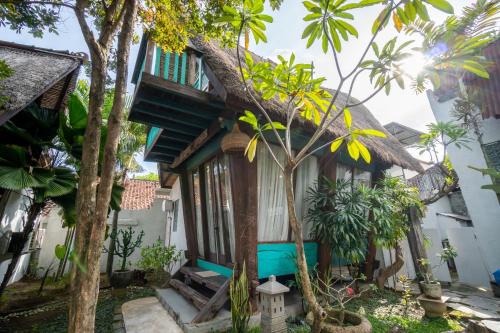 Sanur House | Cozy Bali Cabin in Sanur - Perfect Honeymoon Getaway