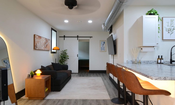 Dubuque Apartment | Cozy Bluff St Escape - Downtown