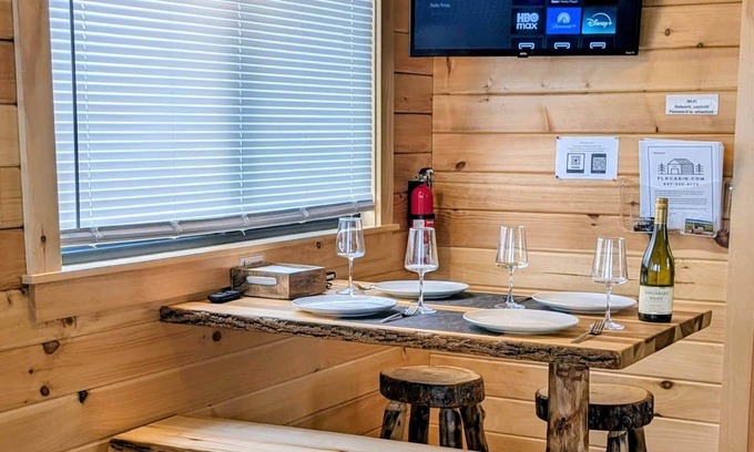 Hector Cabin | Cozy Cabin on Seneca Wine Trail, Sunsets, Fire pit 4