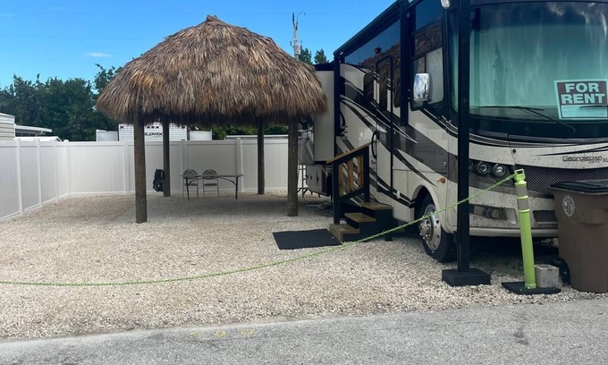Key Largo RV Rental | Cozy campground in tranquil Key Largo