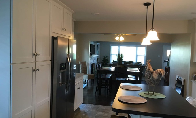 Bausman House | Cozy Cape Stay Near Millersville University