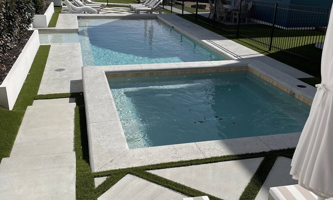 Eufaula House | Cozy Carlton Landing Bungalow Sleeps 6 w/private Pool and Hot Tub