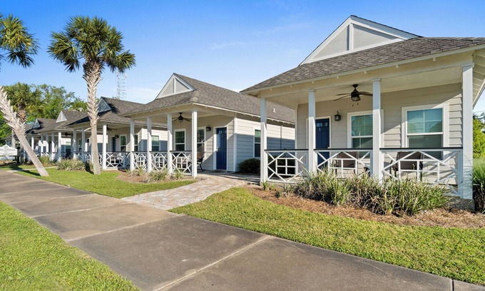 Port St. Joe Cottage | Cozy Cottage 5 of 6 by Pool|2BR | Grill | Near Bay and Marina
