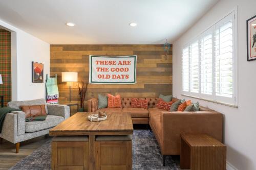 Alta Vista Area House | Cozy Family Retreat with Yard - Walk to Olde Town