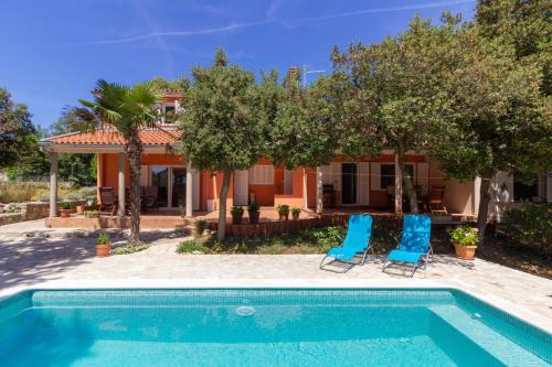 Barbariga Villa | Cozy holiday home Ella Nature with pool near the beach