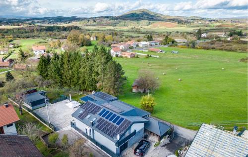 Tusilovic House | Cozy Home In Tusilovic With Sauna