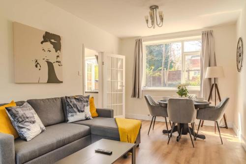 Manchester House | Cozy House