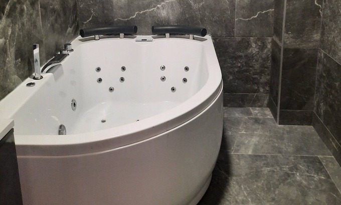 Benicalap Apartment | Cozy Loft With Jacuzzi