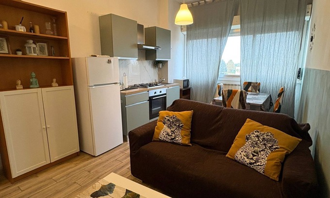 Osio Sotto Apartment | Cozy One-Bedroom Apartment Near St. Mark's Polyclinic and Leolandi