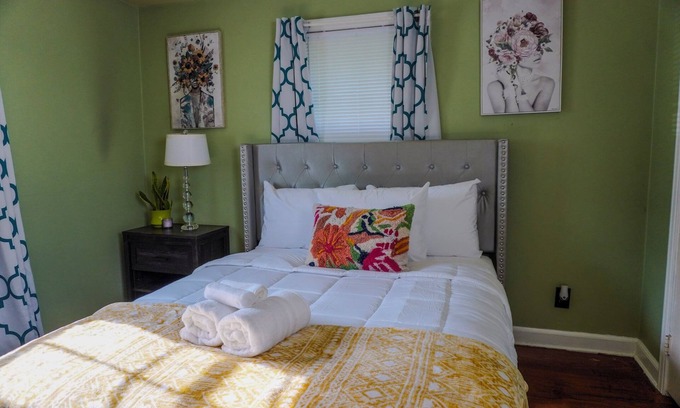 New Britain House | Cozy Safe Home