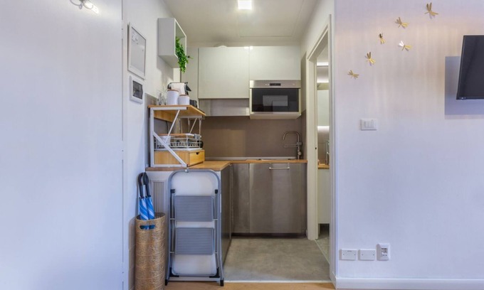 Bologna Fiere District House | Cozy studio apartment located on the first floor of a two-story building.22 sqm, sleeping area with two single beds and bathroomA few steps from Porta San Donato-one of the thirteen access gates,of which today only nine remain-12min by bus from the cente