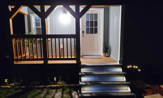 Westside Cabin | Cozy Tiny Home Entire Private Guest House Independent Cabin with Jacuzzi