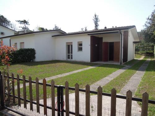 Bibione Pineda Apartment | Cozy villa 150 metres from the beach