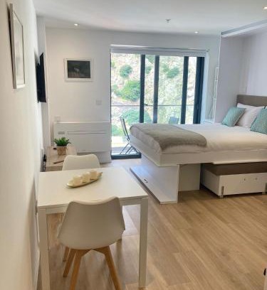 Gibraltar Apartment | CP luxury studio