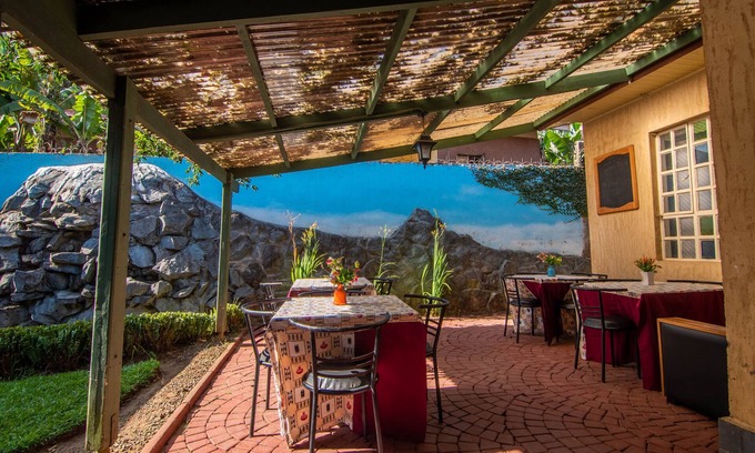Arusha Hotel | Crest Safari Lodge