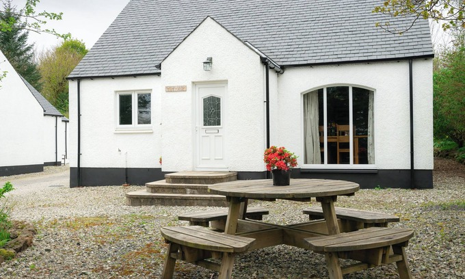 Tobermory Cottage | Crofter's Cottage