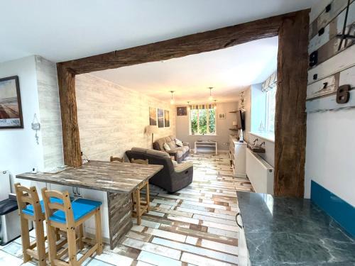 Cromer Apartment | Cromer Getaway luxury apartment