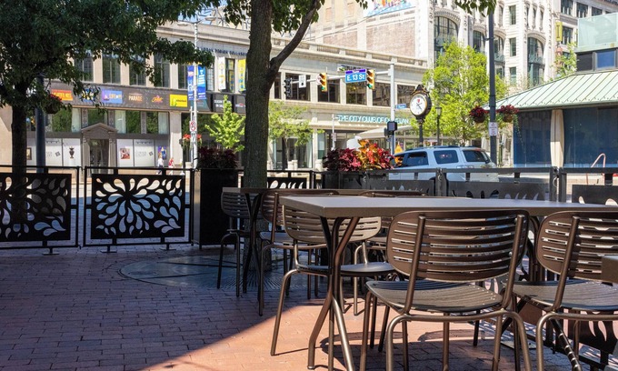 Playhouse Square Hotel | Crowne Plaza Cleveland at Playhouse Square by IHG