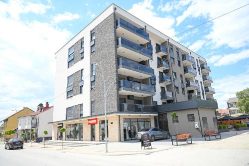 Pozega Apartment | CrystalLUS
