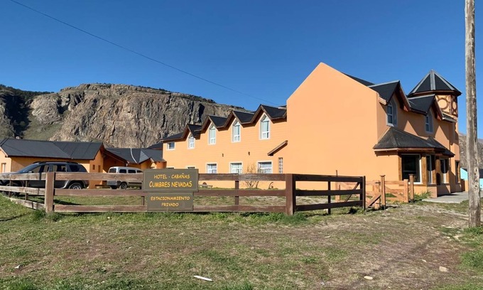 El Chalten Hotel | Cumbres Nevadas Hotel