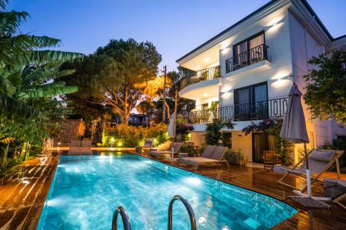 Mithatpasa Bed & Breakfast | CUNDA PİER OTEL