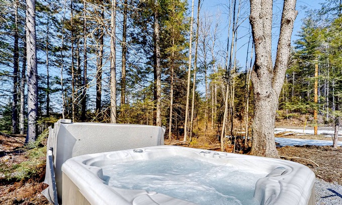 Morrisville House | Custom Mountain Home with Private Hot Tub, Firepit, & Free WiFi - Dog Welcome