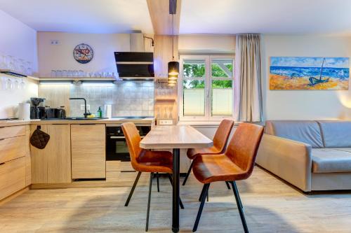 Ueckeritz Apartment | Dünenhäuser Ückeritz UnserUsedomDe FeWo ca40qm direkt am Strand 1I1