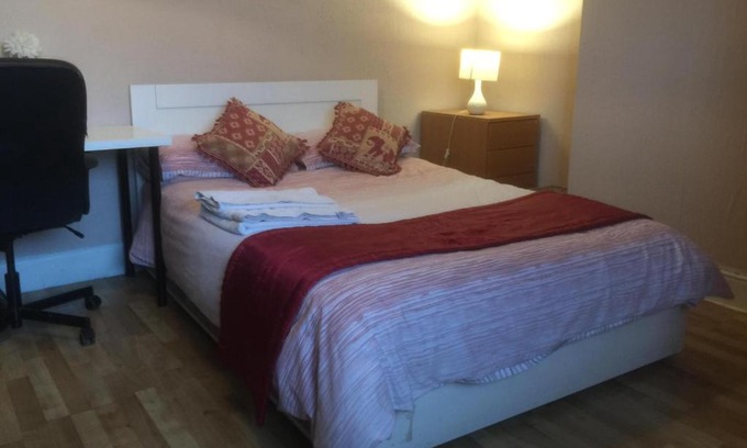 Hendon Apartment | DACH Apartments - Cozy 3 bed Apartment in Hendon