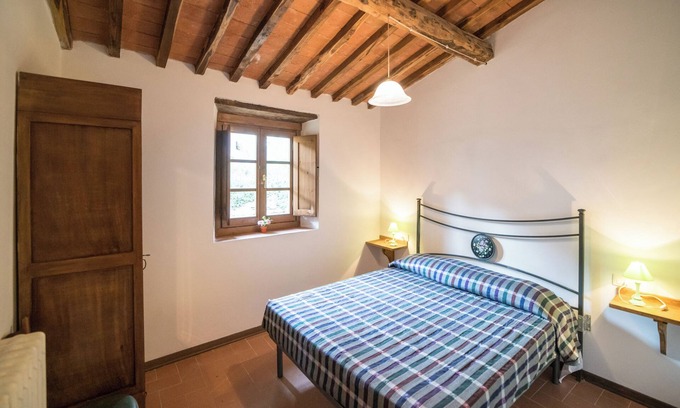 Pontassieve Other | Daisy bedroom