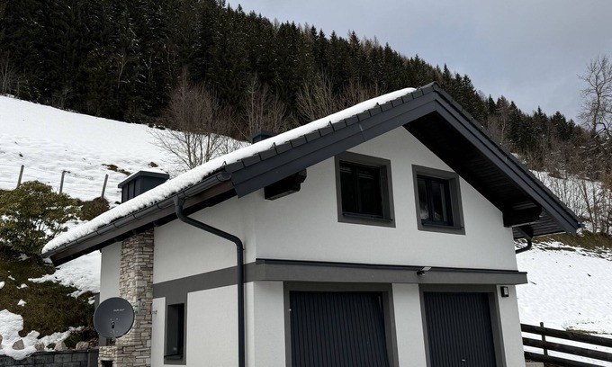 Grosssoelk House | Dark Sky TWO