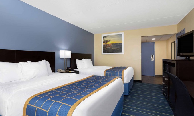 Augusta Hotel | Days Inn by Wyndham Augusta