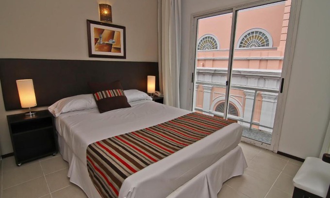 Maldonado Hotel | De la Plaza Hotel