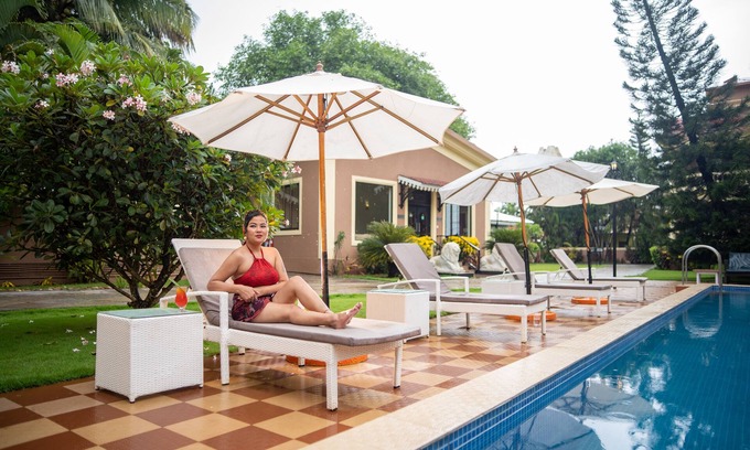 Candolim Hotel | De Mandarin Beach Resort Suites & Villas