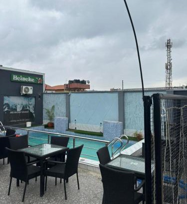 Ibadan Hotel | Dee Rocket Hotel & Lounge