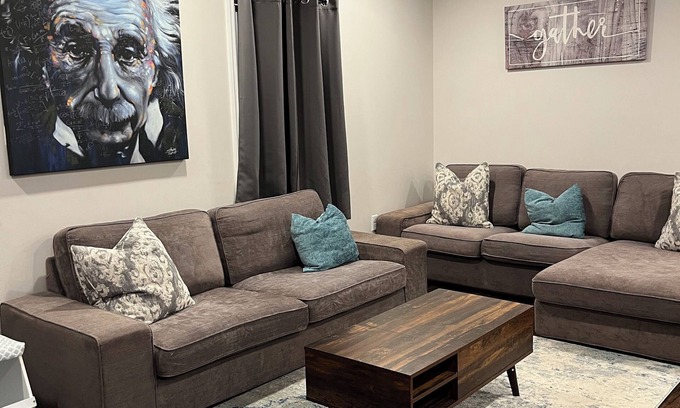 West Hempstead Apartment | Delightful 3-bedroom first floor apartment in West Hempstead