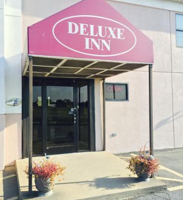 West Memphis Hotel | Deluxe Inn
