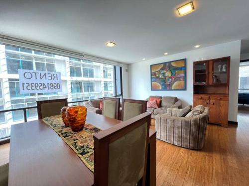 La Carolina Apartment | Departamento junto al Hotel Dann Carlton, 2 dormitorios, 4 personas, 2 estacionamientos, wiffi