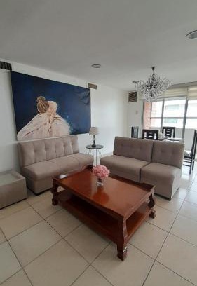 Santa Cruz Apartment | Depto de Lujo en Equipetrol en un solo piso, a 2 cuadras del Hotel Los Tajibos