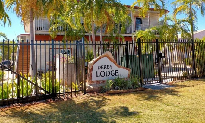 Derby Apartment | Derby Lodge Self Contained Apartments