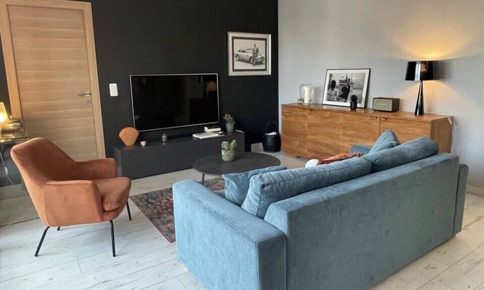 Antibes Old Town Apartment | Design and spacious one bedroom apartment on Place de Gaulle Antibes