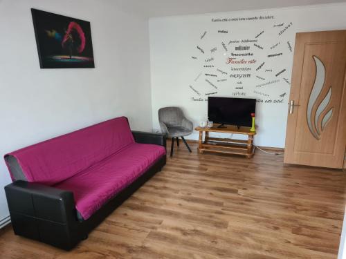 Bacau Apartment | Design Apartment Near Mall 91mp