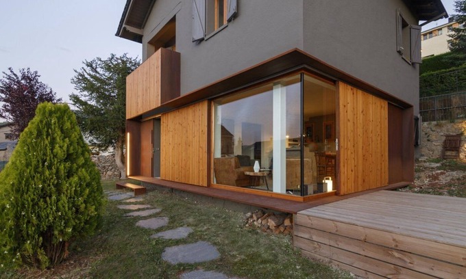 Alp House | Design Townhouse 3 Bed, Fireplace, Garden & Wi-Fi