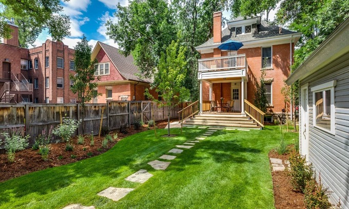 Fort Collins House | Designer Retreat in Old Town! Perfect for CSU parents.Walk everywhere