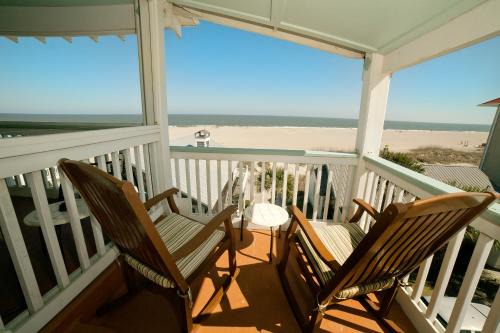 Tybee Island Apartment | DeSoto Beach Terraces