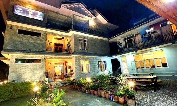 Gunehr Hotel | Destination Bir