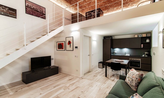 Como City Centre Apartment | Diaz 3