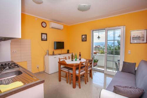 Dugi Rat Apartment | Dispet