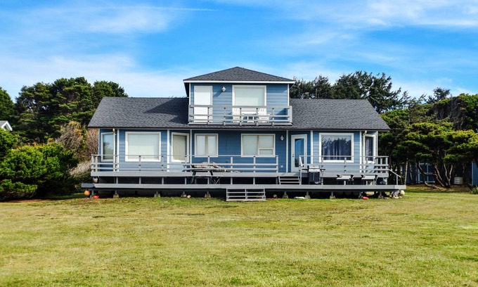 Gold Beach House | Dog-friendly, waterfront home w/ a furnished deck & amazing views