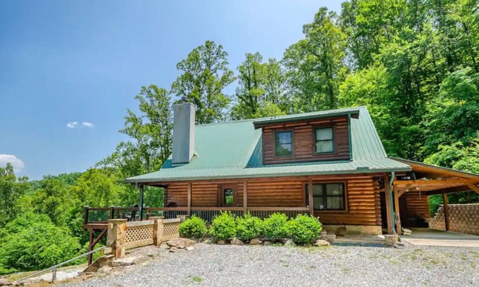Franklin House | Dolly's Ridge Perfect Mountain Getaway